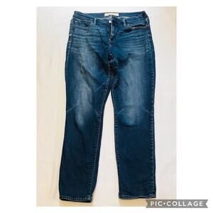 GAP Medium Wash Real Straight Jeans